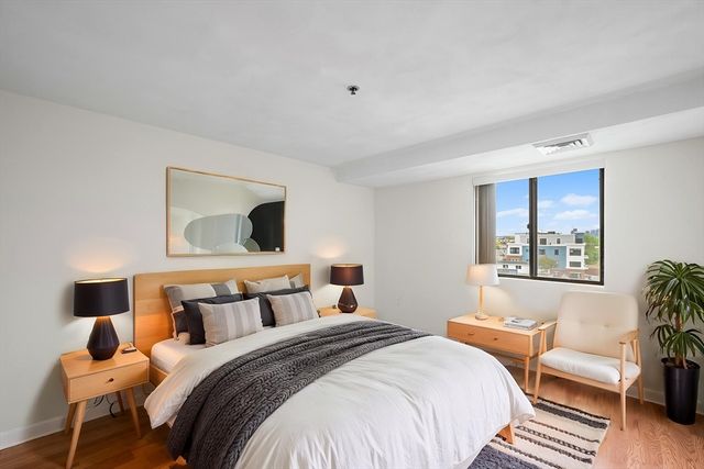 39 Parlin St 503, Everett, MA 02149