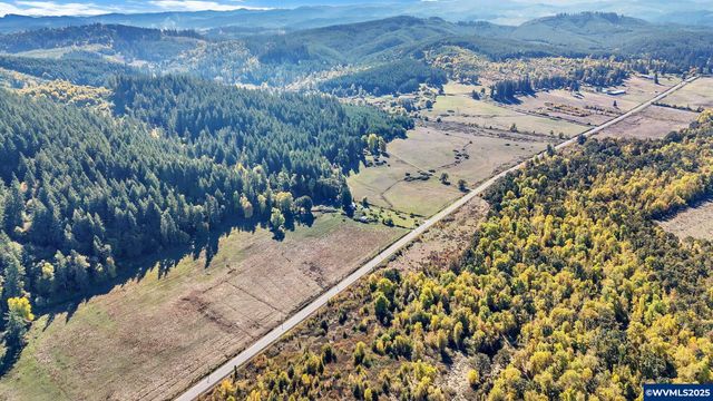 26900 Crow Rd, Eugene, OR 97402