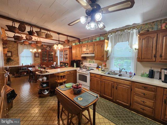 3948 MAIN ST, Conestoga, PA 17516