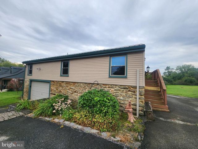 3948 MAIN ST, Conestoga, PA 17516