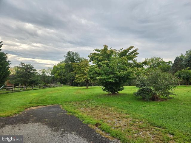 3948 MAIN ST, Conestoga, PA 17516