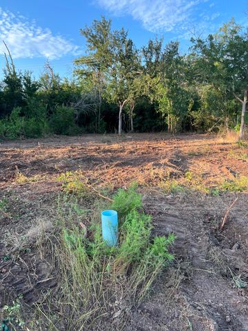 4211 Sherwood Drive, Granbury, TX 76048