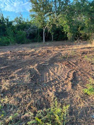 4211 Sherwood Drive, Granbury, TX 76048
