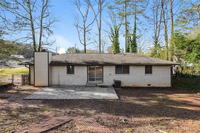 2379 RIDGEWAY Drive, Atlanta, GA 30360