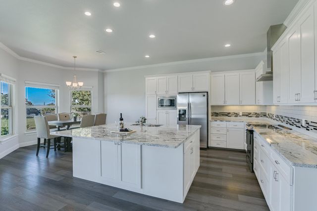 21003 Twisting TRL, Lago Vista, TX 78645