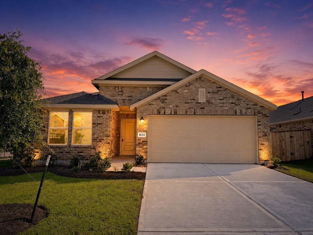 1634 Blue Cypress Drive, Rosenberg, TX 77471