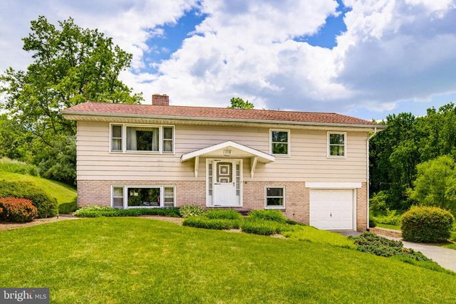 1110 LOMBARD RD, Red Lion, PA 17356