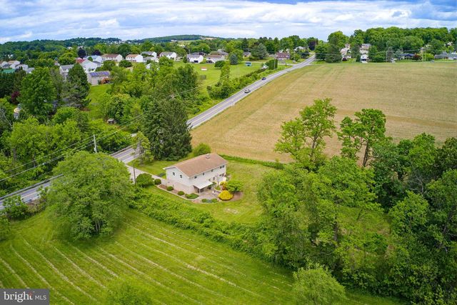 1110 LOMBARD RD, Red Lion, PA 17356