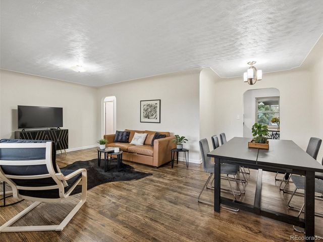 850 S Flower Street, Lakewood, CO 80226