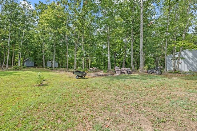 374 Shiloh Ln, Smithville, TN 37166
