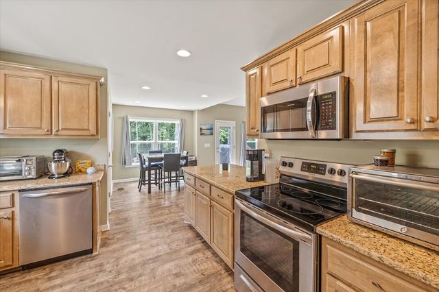 374 Shiloh Ln, Smithville, TN 37166