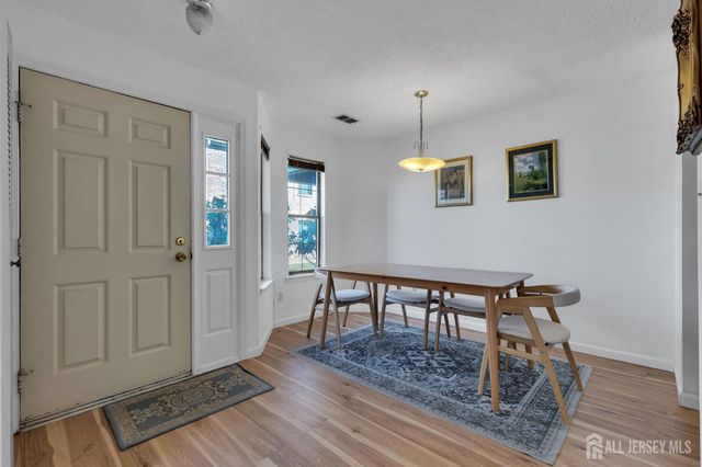 701 Sunshine Court 701, Parlin, NJ 08859