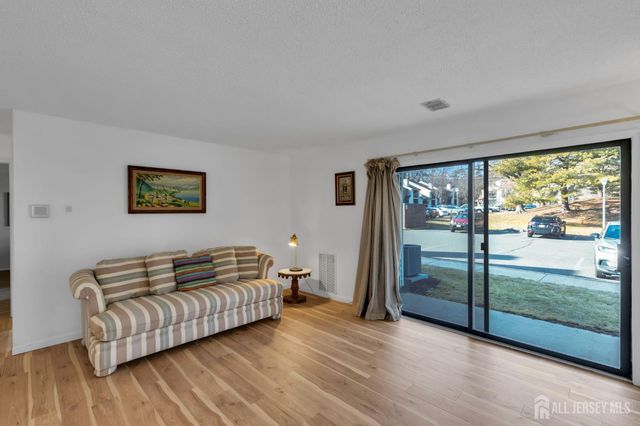 701 Sunshine Court 701, Parlin, NJ 08859