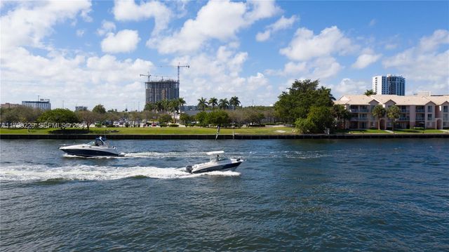 4010 S Ocean Drive CU-1, Hollywood, FL 33019