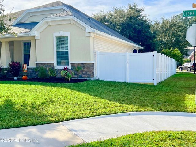 1420 CREEK POINT Boulevard, Jacksonville, FL 32218