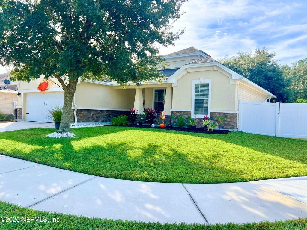 1420 CREEK POINT Boulevard, Jacksonville, FL 32218