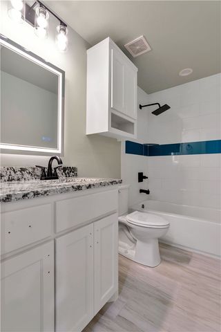 5808 S Cardwell Road, Fayetteville, AR 72704
