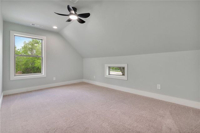 5808 S Cardwell Road, Fayetteville, AR 72704