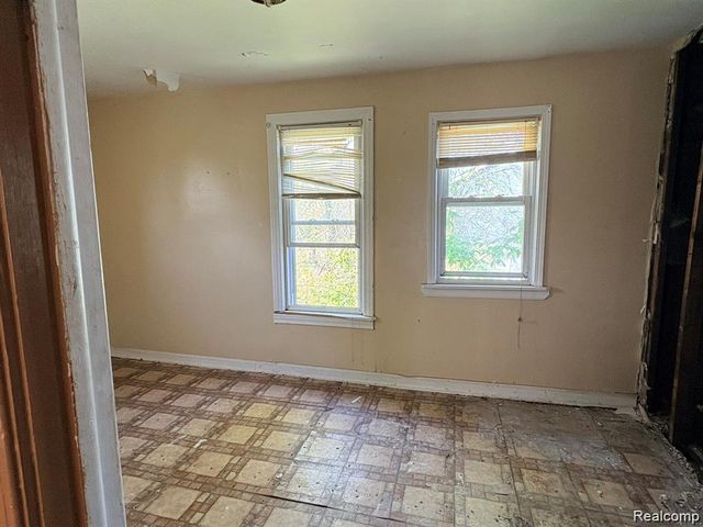 3695 Baldwin Street, Detroit, MI 48214