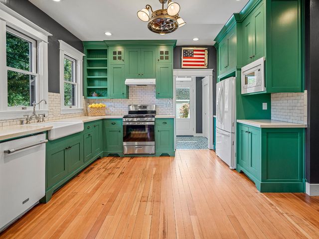 713 Figueroa St, Folsom, CA 95630