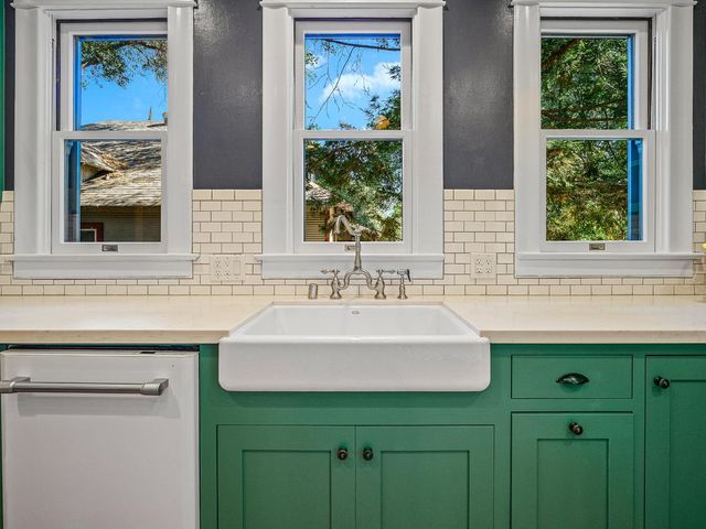 713 Figueroa St, Folsom, CA 95630