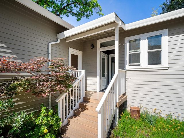 713 Figueroa St, Folsom, CA 95630