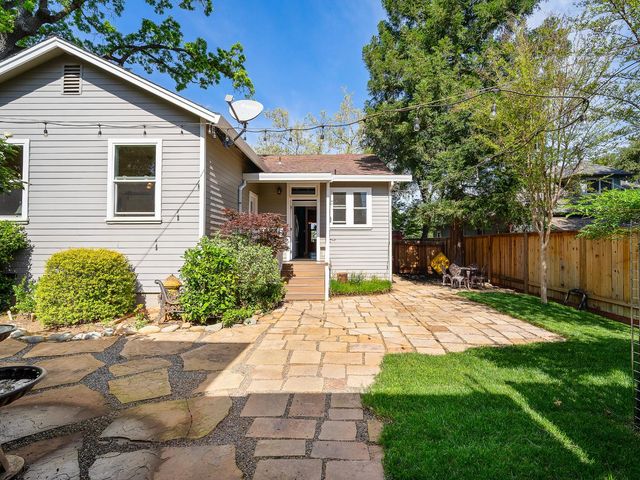 713 Figueroa St, Folsom, CA 95630