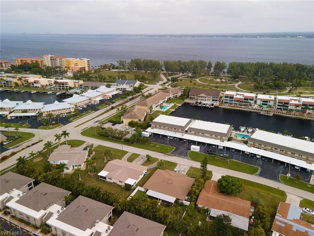4212 SE 19th PL A, CAPE CORAL, FL 33904 — photo 2
