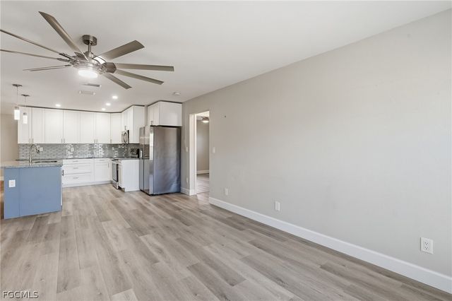 1206 SW 8th ST, Cape Coral, FL 33991