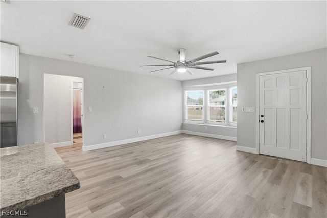 1206 SW 8th ST, Cape Coral, FL 33991