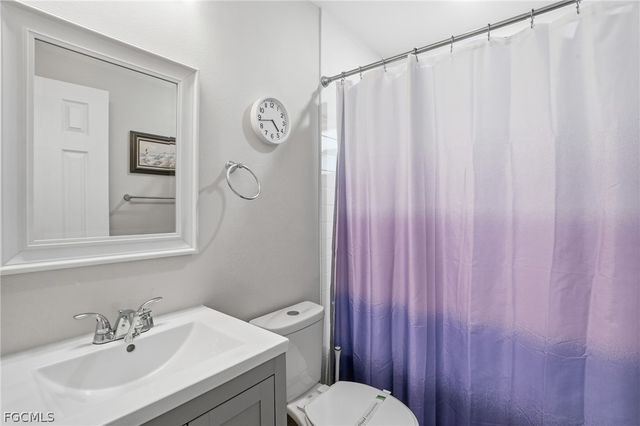 1206 SW 8th ST, Cape Coral, FL 33991