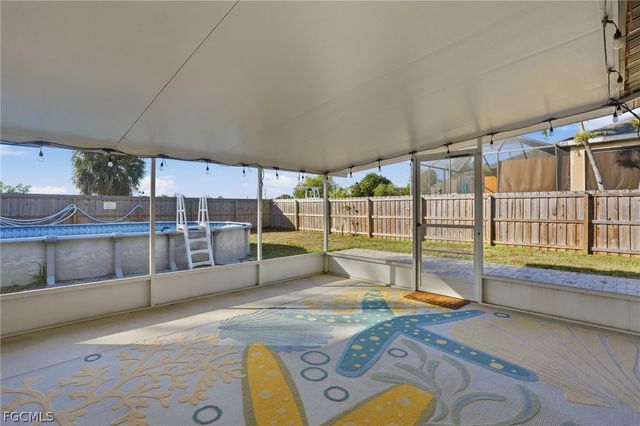 1206 SW 8th ST, Cape Coral, FL 33991