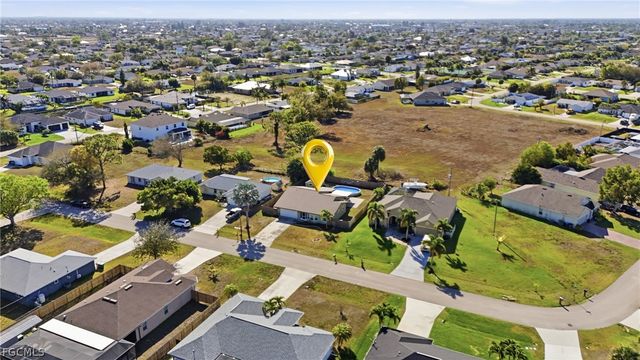 1206 SW 8th ST, Cape Coral, FL 33991