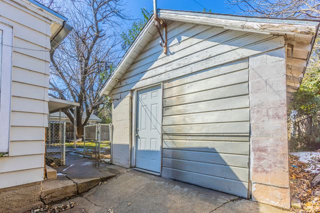 2605 Columbus Avenue, Waco, TX 76710