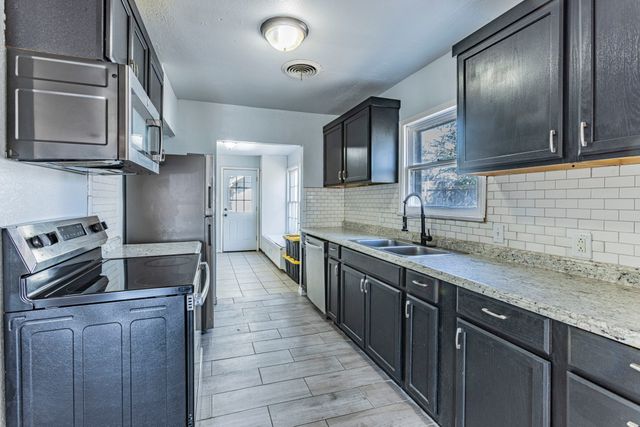 2605 Columbus Avenue, Waco, TX 76710