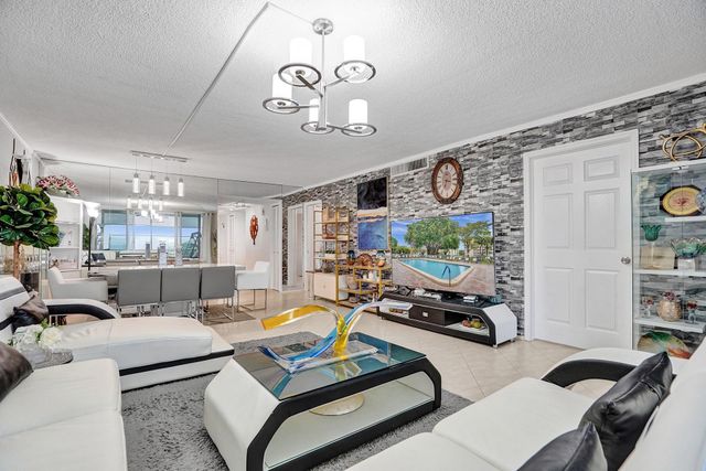 2671 S Course Drive 610, Pompano Beach, FL 33069