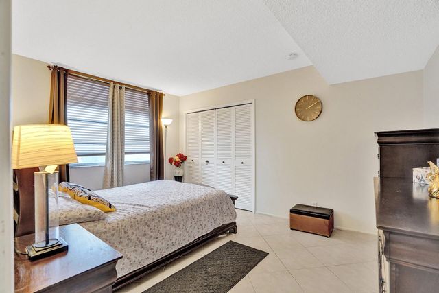 2671 S Course Drive 610, Pompano Beach, FL 33069
