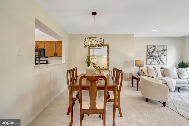 10278 JAMAICA LN, Manassas, VA 20109