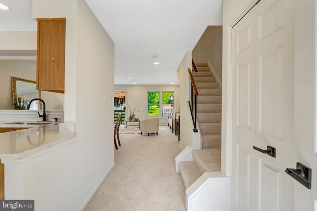 10278 JAMAICA LN, Manassas, VA 20109