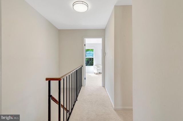 10278 JAMAICA LN, Manassas, VA 20109