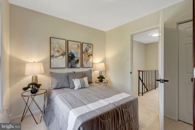 10278 JAMAICA LN, Manassas, VA 20109