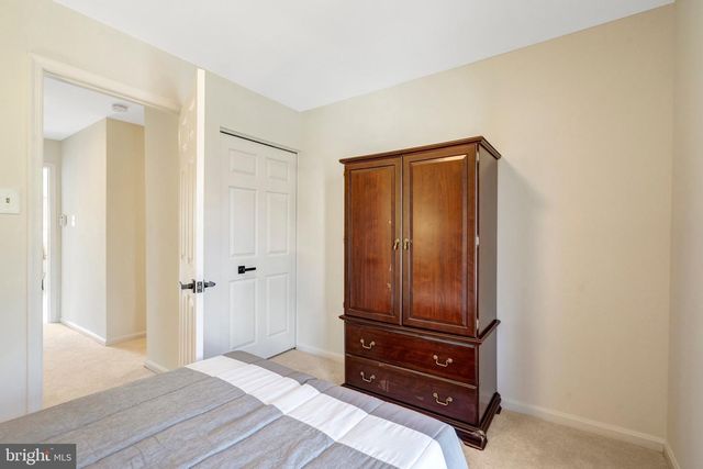 10278 JAMAICA LN, Manassas, VA 20109