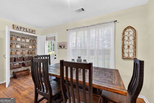 1596 Flat Shoals Road, Concord, GA 30206