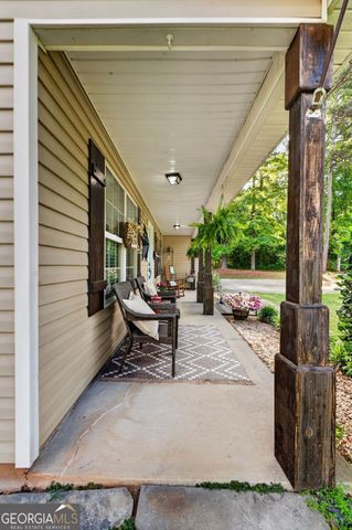 1596 Flat Shoals Road, Concord, GA 30206