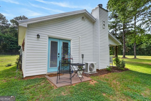 1596 Flat Shoals Road, Concord, GA 30206