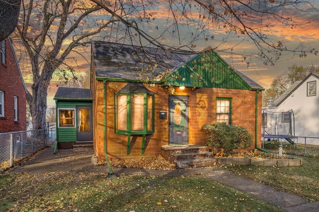 4950 5th Street NE, Columbia Heights, MN 55421