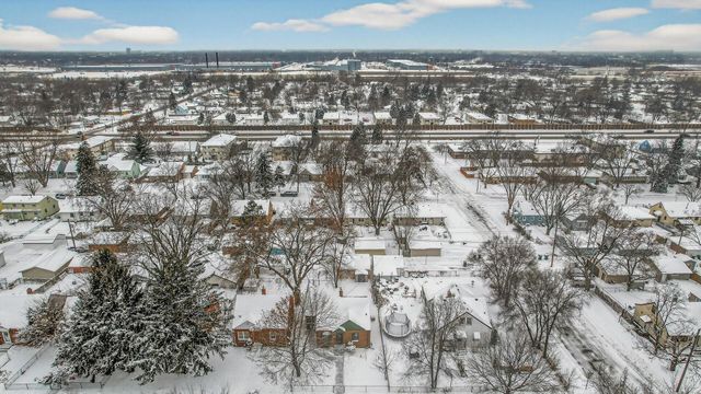 4950 5th Street NE, Columbia Heights, MN 55421