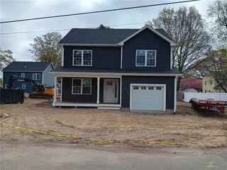 104 James Street, Warwick, RI 02886
