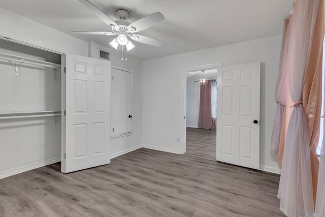 3024 Carnation Avenue, Fort Worth, TX 76111