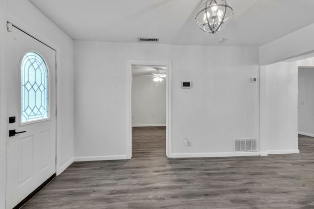 3024 Carnation Avenue, Fort Worth, TX 76111